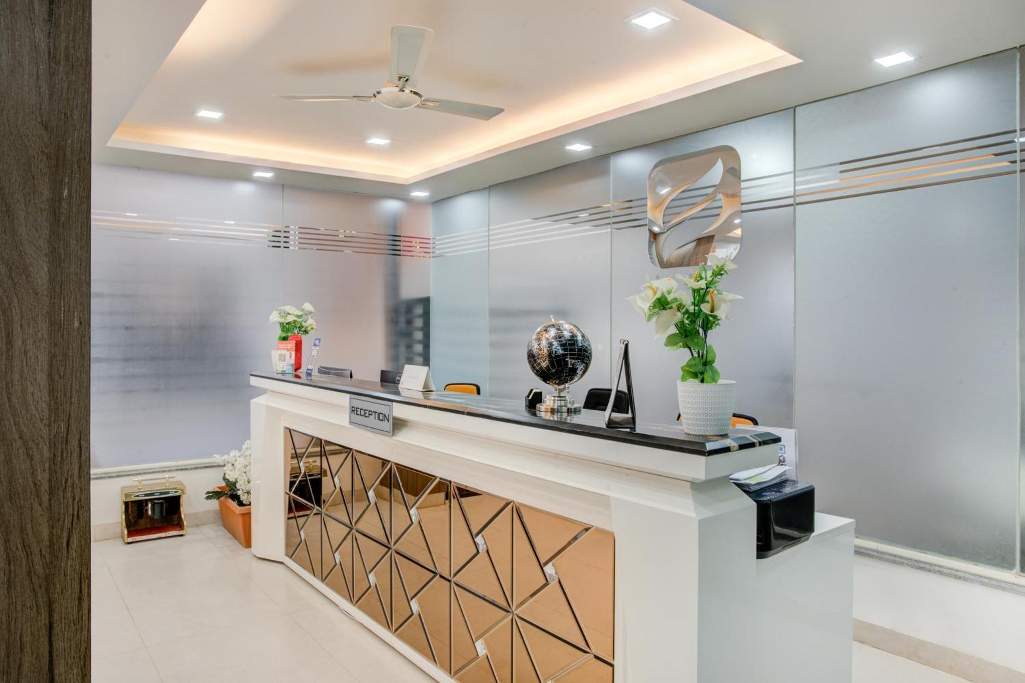 Hotel Sterling Inn Bangalore International Airport Yelahanka Esterno foto